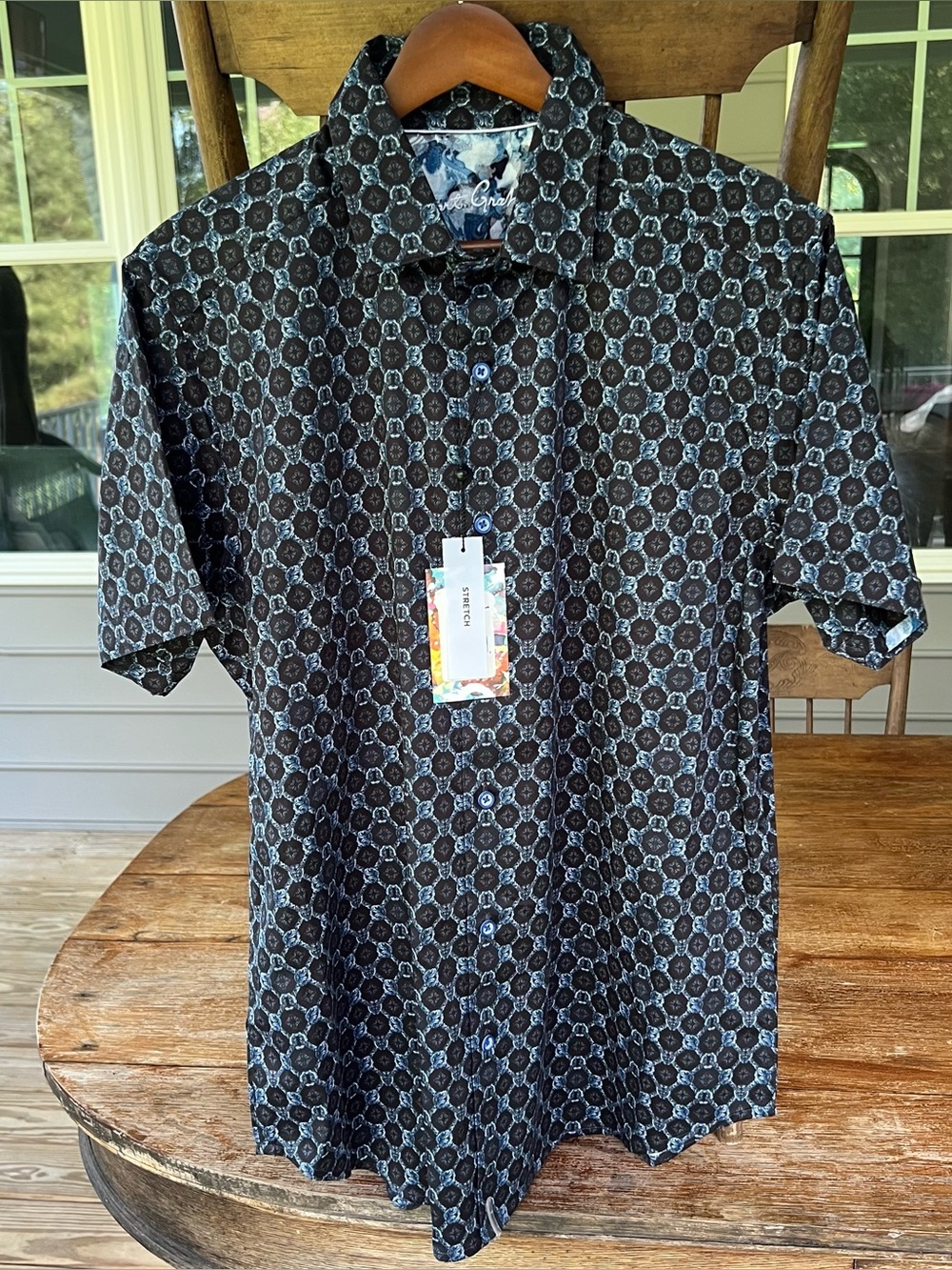 Robert Graham Bramston Navy Geometric Medallion Short Sleeve Shirt Small NWT - Picture 1 of 13